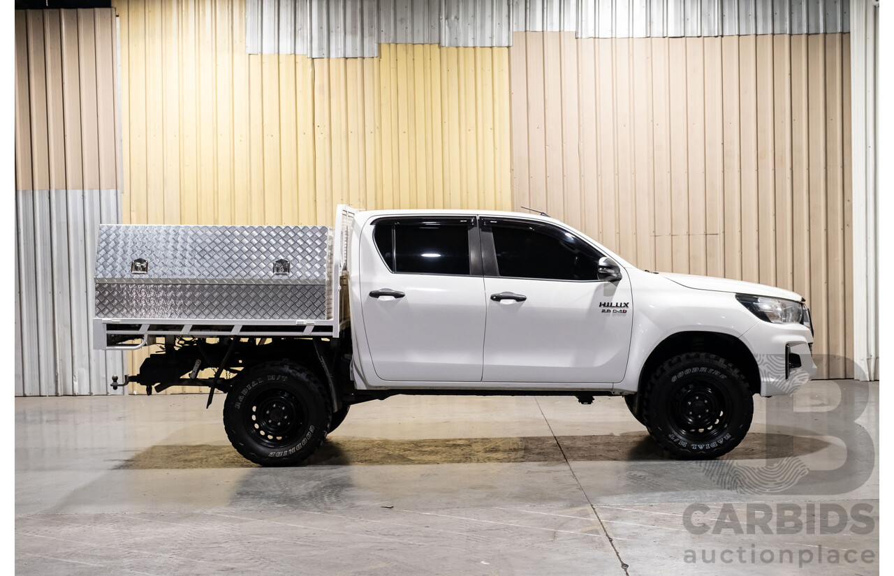 03/2019 Toyota Hilux SR (4x4) GUN126R MY19 4d Dual Cab White Turbo Diesel 2.8L