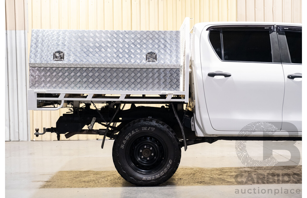03/2019 Toyota Hilux SR (4x4) GUN126R MY19 4d Dual Cab White Turbo Diesel 2.8L