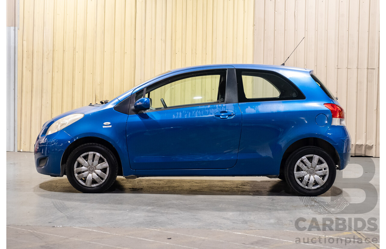 11/2009 Toyota Yaris YR NCP90R 08 UPGRADE 3d Hatchback Metallic Blue 1.3L
