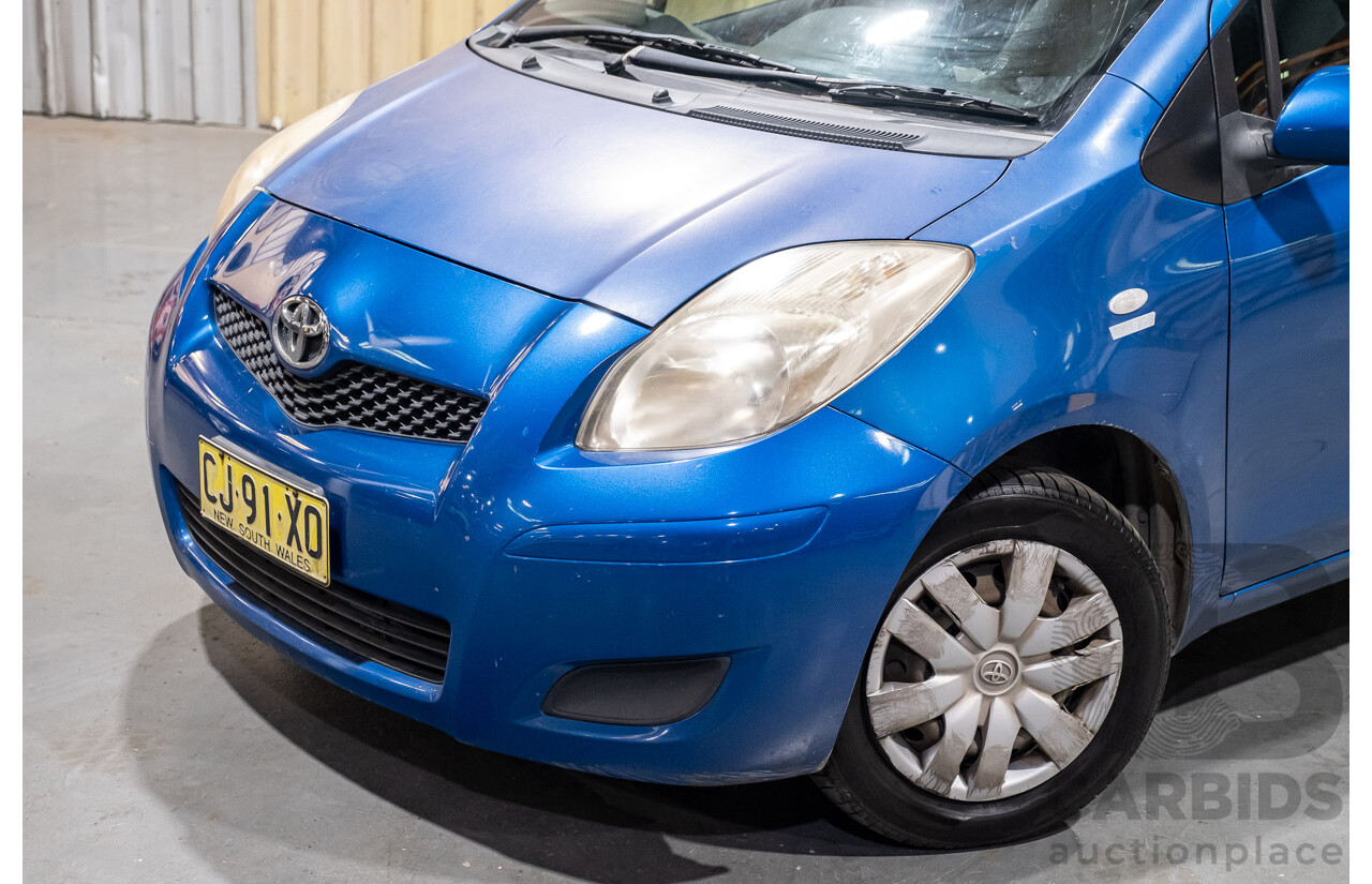 11/2009 Toyota Yaris YR NCP90R 08 UPGRADE 3d Hatchback Metallic Blue 1.3L