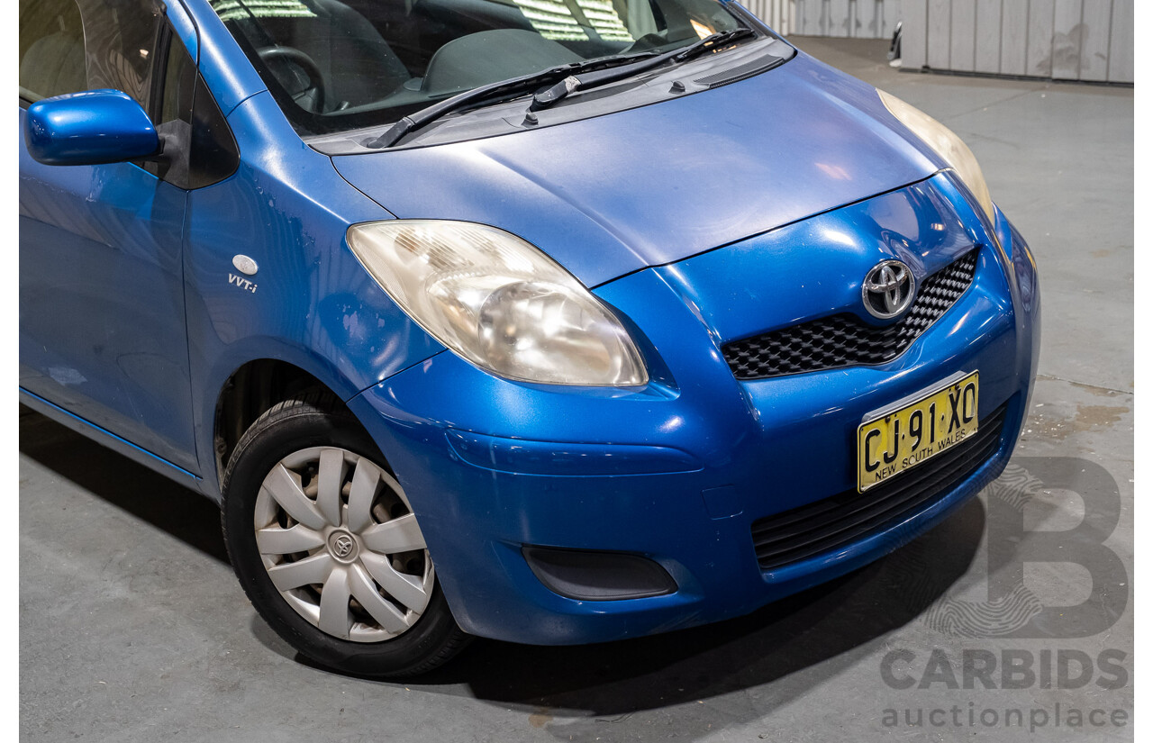 11/2009 Toyota Yaris YR NCP90R 08 UPGRADE 3d Hatchback Metallic Blue 1.3L