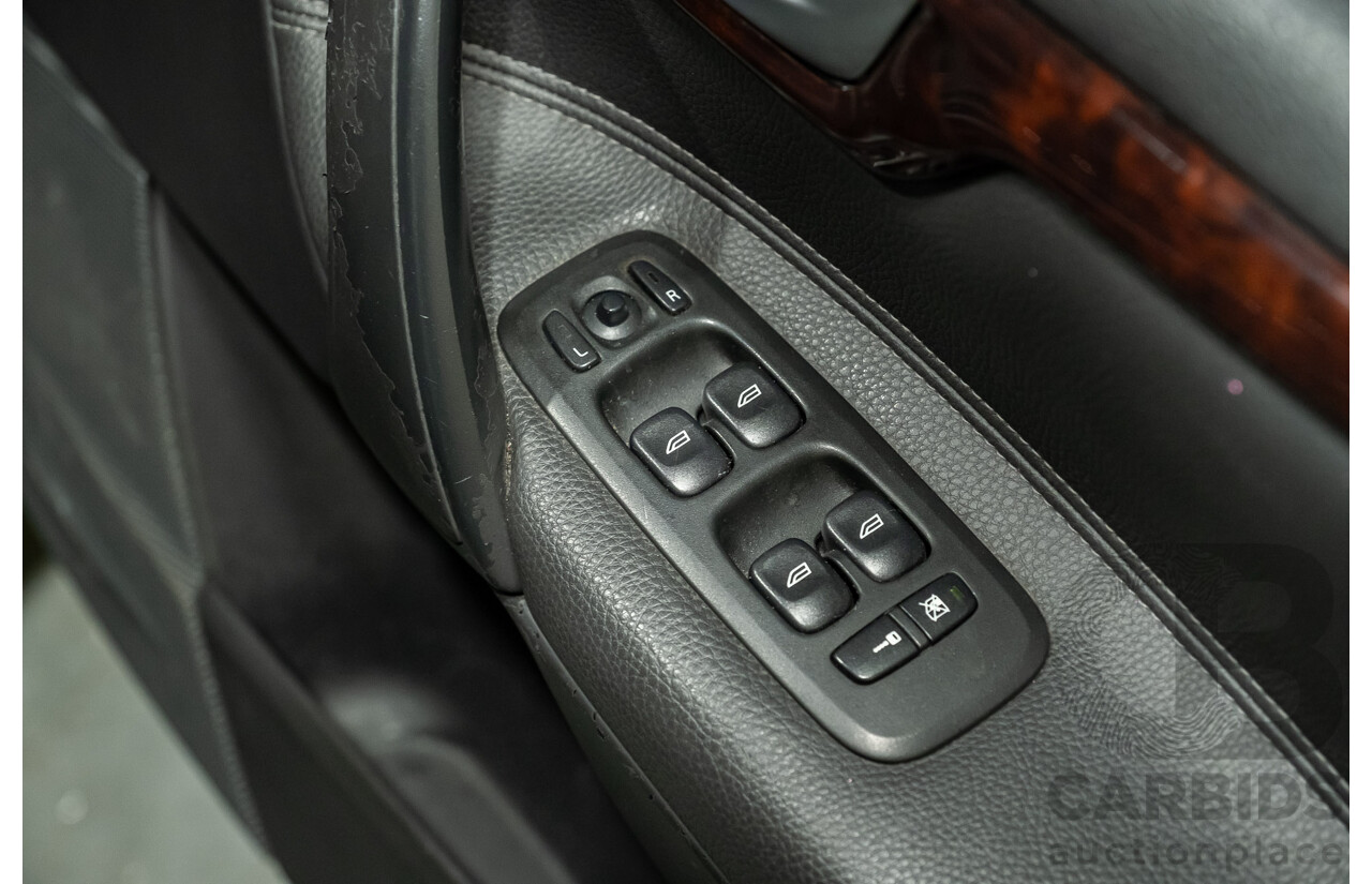8/2006 Volvo S60 2.4 20V SE MY05 4d Sedan Metallic Black 2.4L