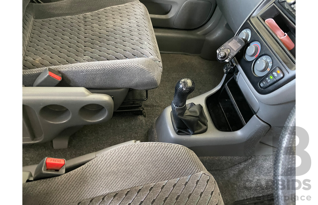 8/2001 Honda CRV (4x4) Sport  4d Wagon Gold 2.0L