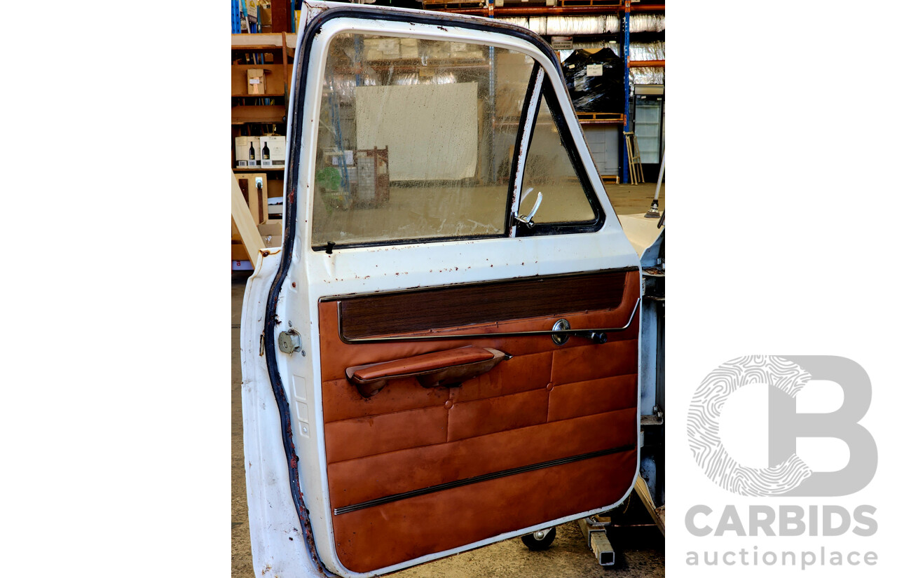 01/1968 Holden HR Premier 4d Sedan White 3.0L - "Barn Find" Project Car