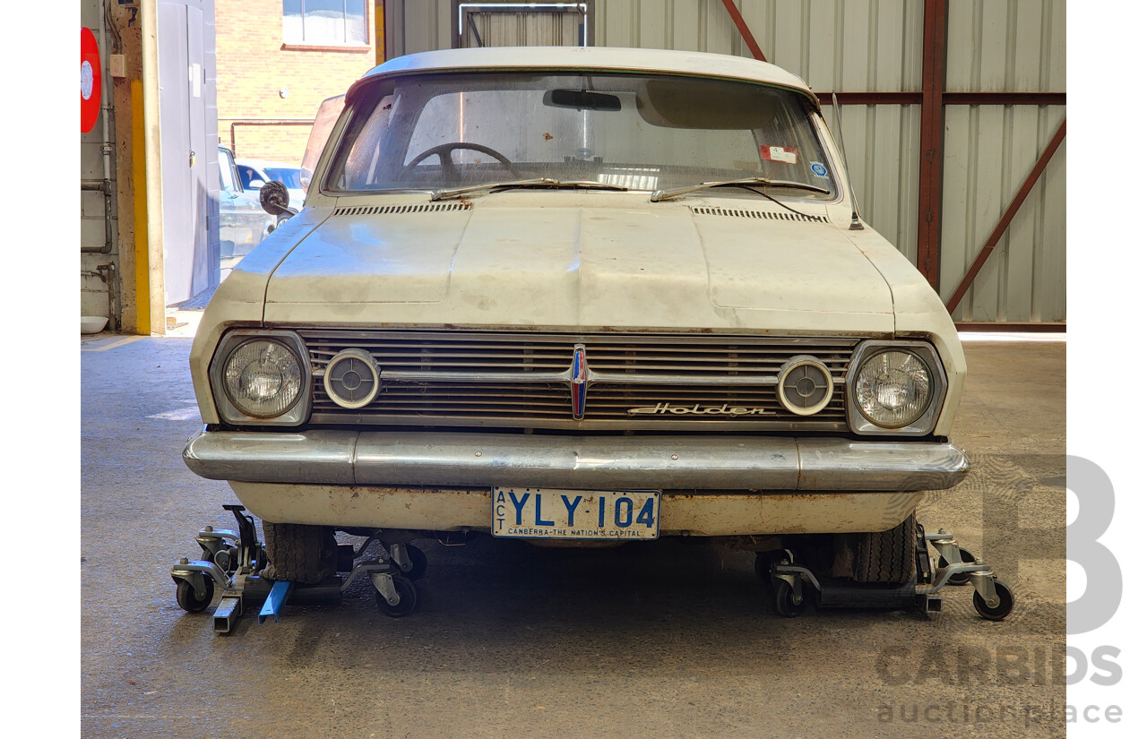 01/1968 Holden HR Premier 4d Sedan White 3.0L - "Barn Find" Project Car