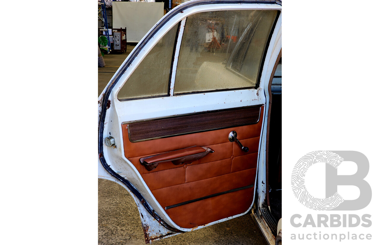 01/1968 Holden HR Premier 4d Sedan White 3.0L - "Barn Find" Project Car