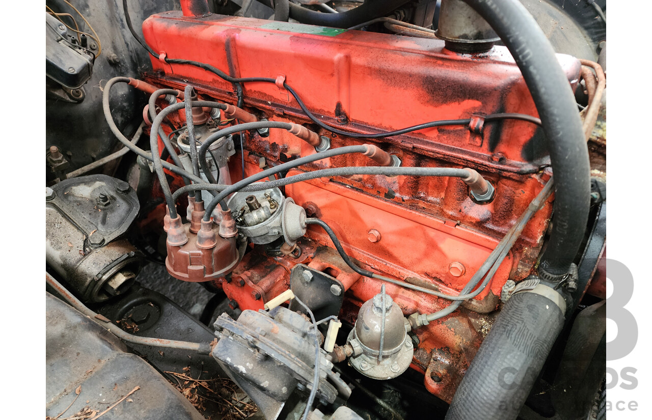 01/1968 Holden HR Premier 4d Sedan White 3.0L - "Barn Find" Project Car