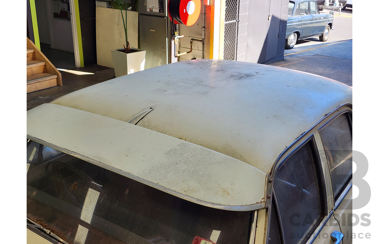 01/1968 Holden HR Premier 4d Sedan White 3.0L - "Barn Find" Project Car