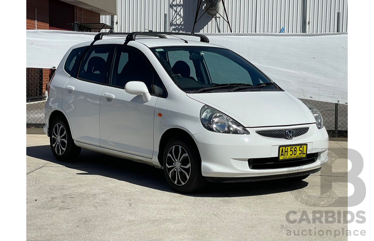 7/2005 Honda Jazz VTi UPGRADE 5d Hatchback White 1.5L