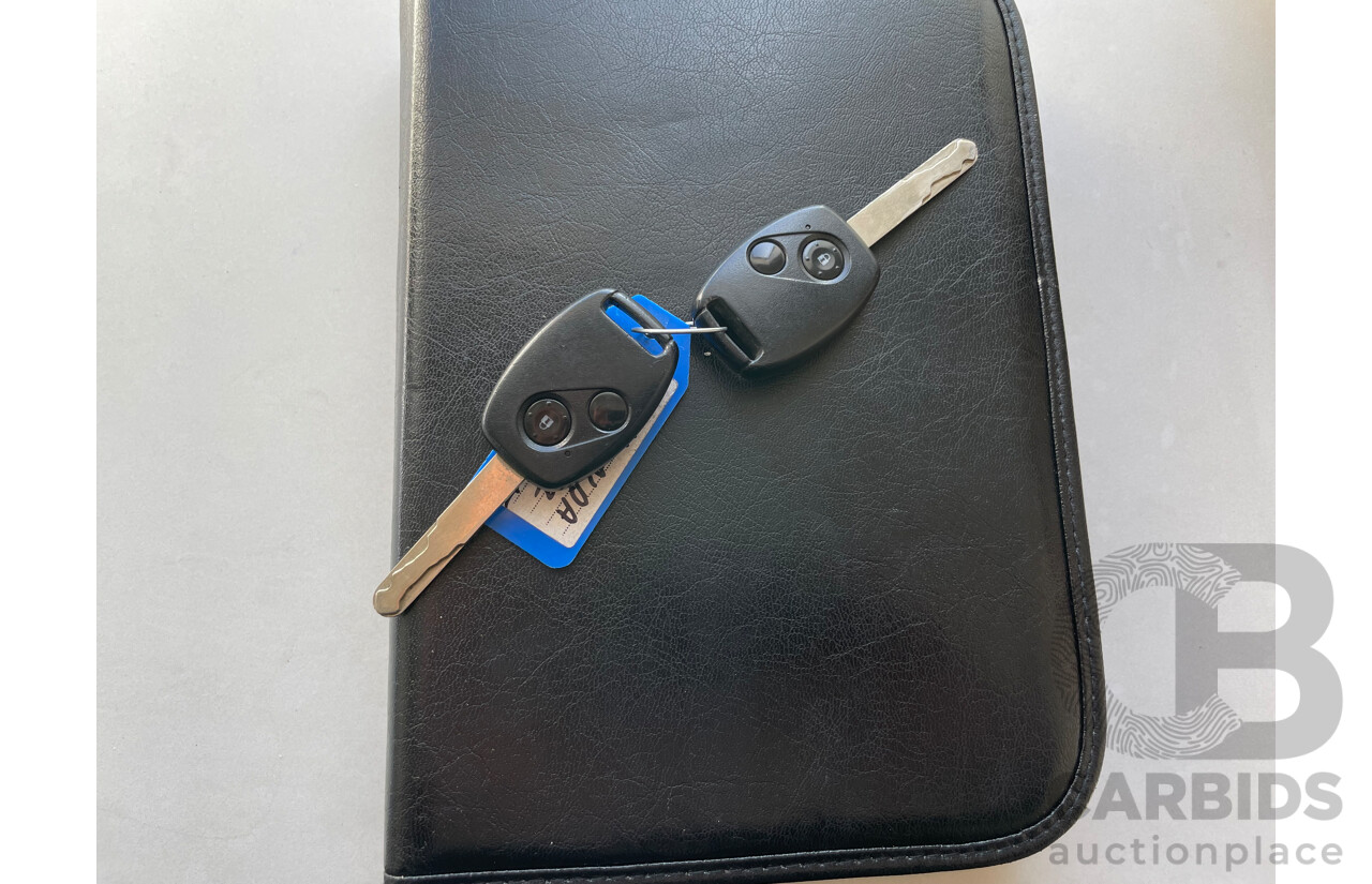 7/2005 Honda Jazz VTi UPGRADE 5d Hatchback White 1.5L