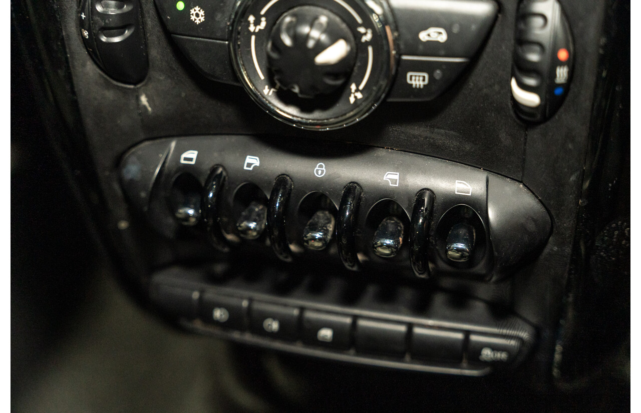 1/2012 Mini Cooper D Countryman ALL4 (AWD) R60 MY12 4d Wagon White Turbo Diesel 2.0L