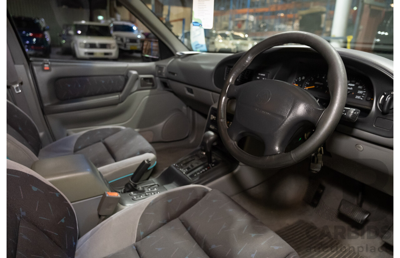 6/1996 Holden HSV Clubsport VS 185i Build No.1094 4d Sedan Black V8 5.0L