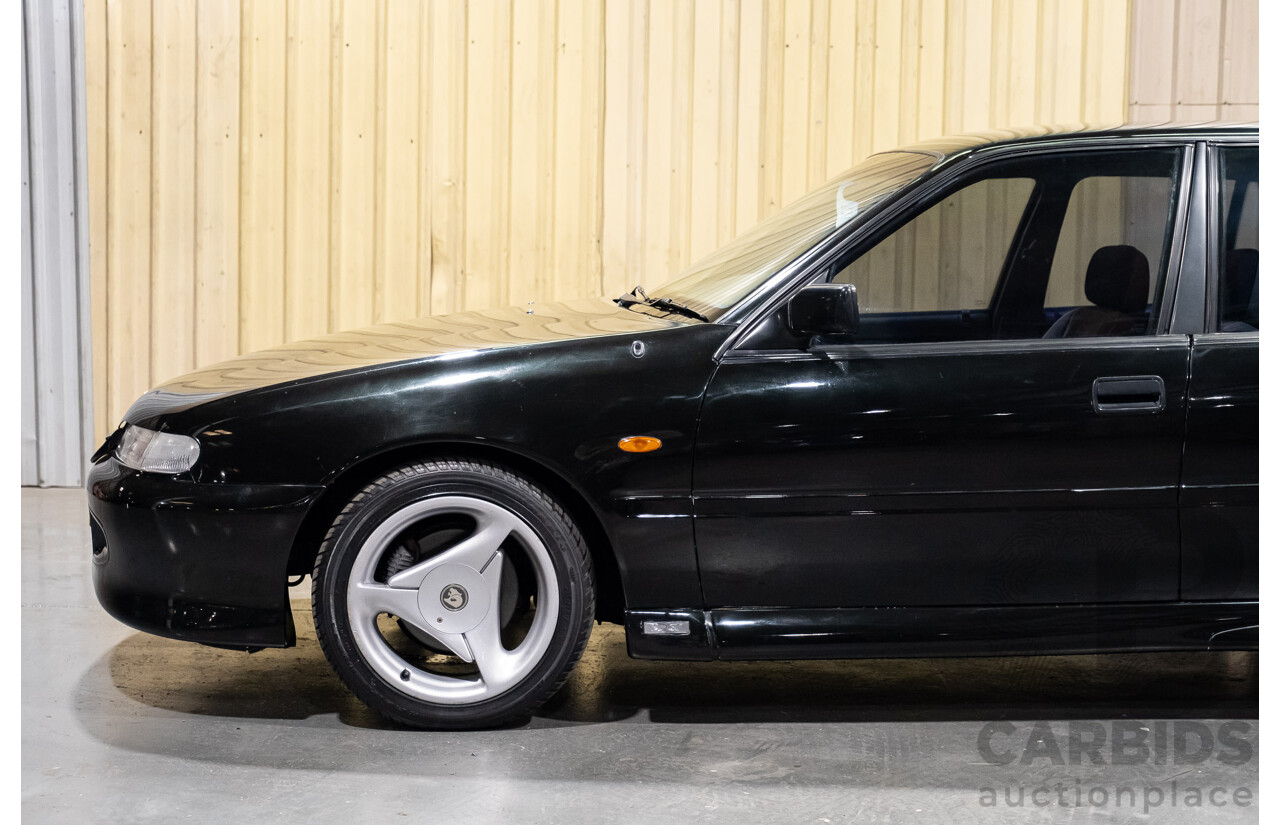 6/1996 Holden HSV Clubsport VS 185i Build No.1094 4d Sedan Black V8 5.0L