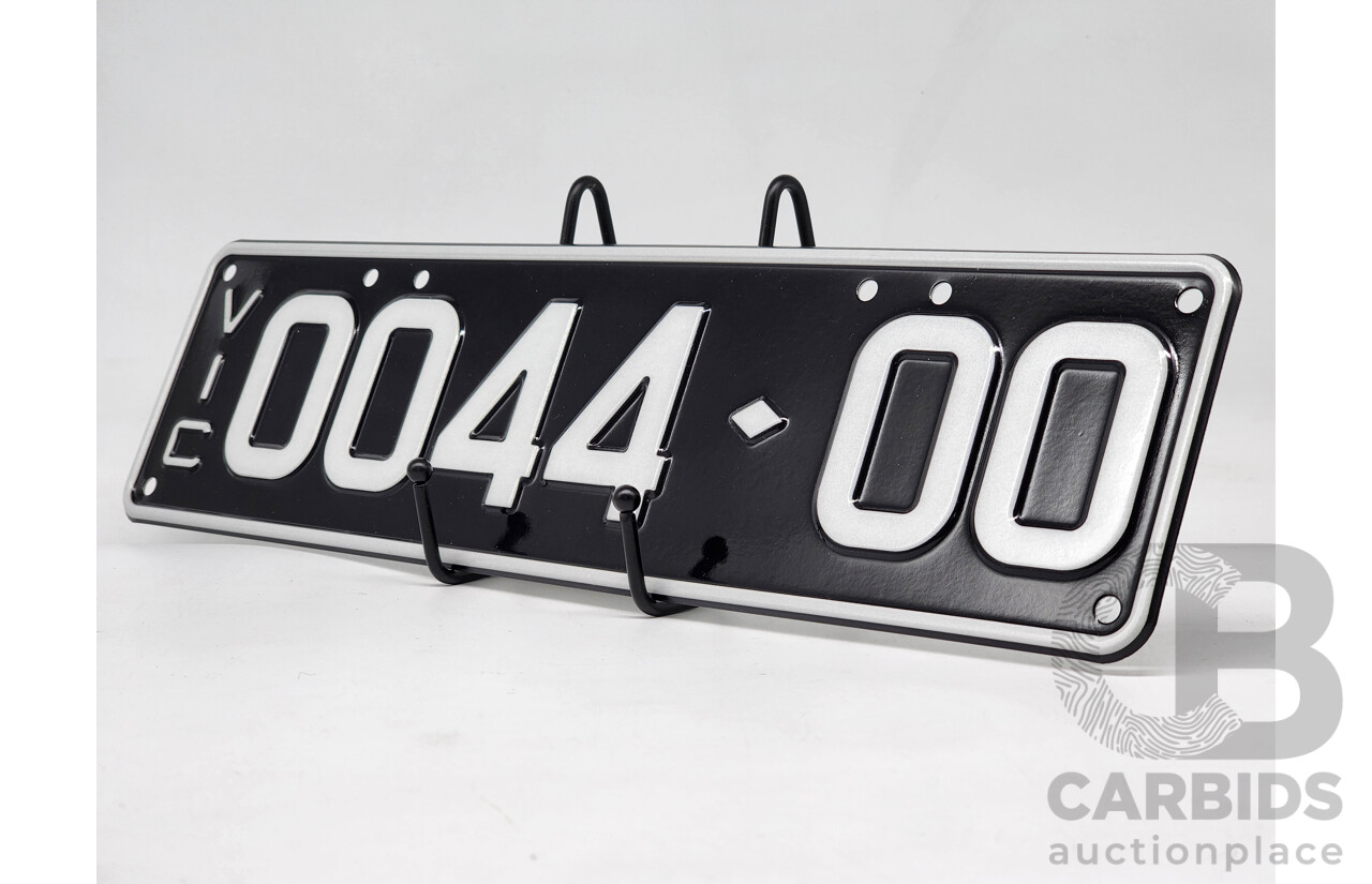 Victorian VIC Custom 6 - Digit Alpha/Numerical Number Plate 0044.OO