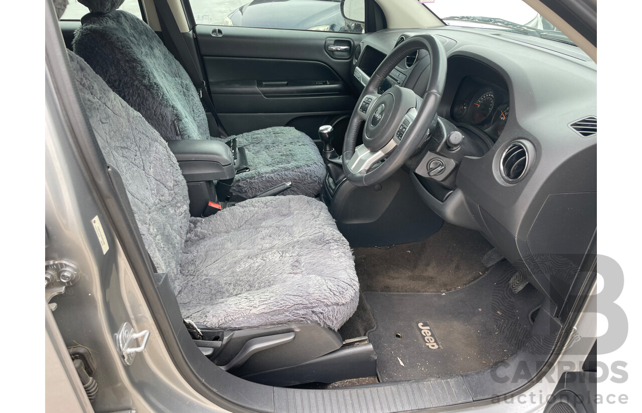 3/2015 Jeep Compass Sport (4x2) MK MY15 4d Wagon Silver 2.0L