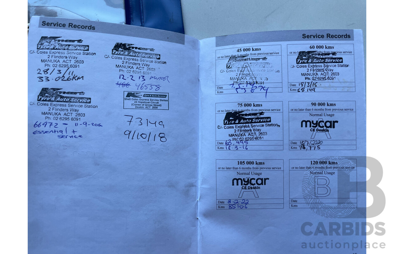 8/2005 Ford Focus CL LS 5d Hatchback Blue 2.0L