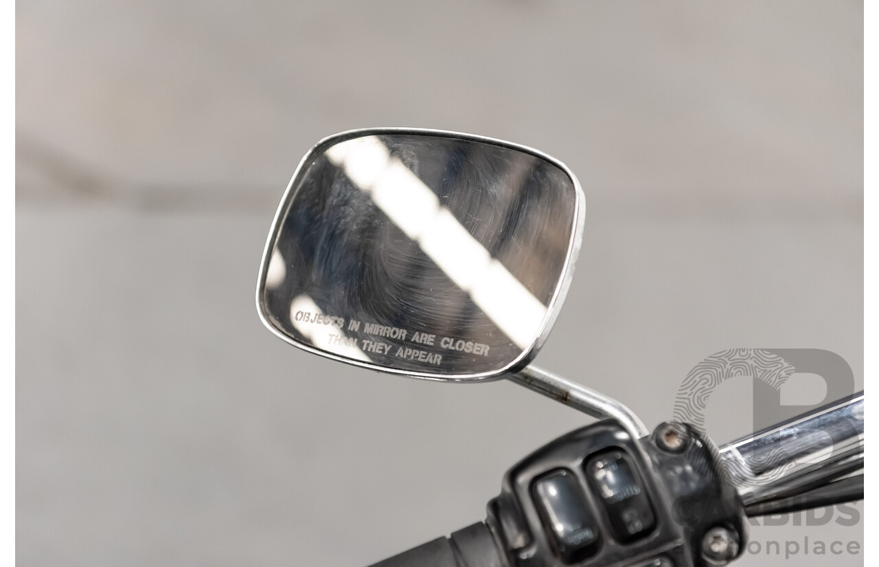 12/1995 Harley Davidson Heritage Softail Classic 1340cc (FLSTC) Vivid Black & Silver/Grey