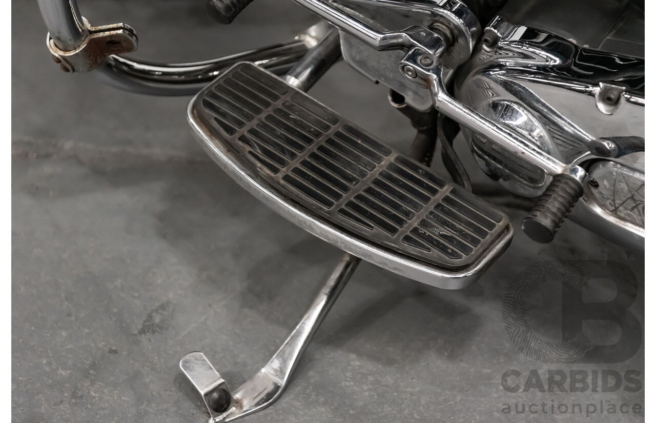 12/1995 Harley Davidson Heritage Softail Classic 1340cc (FLSTC) Vivid Black & Silver/Grey