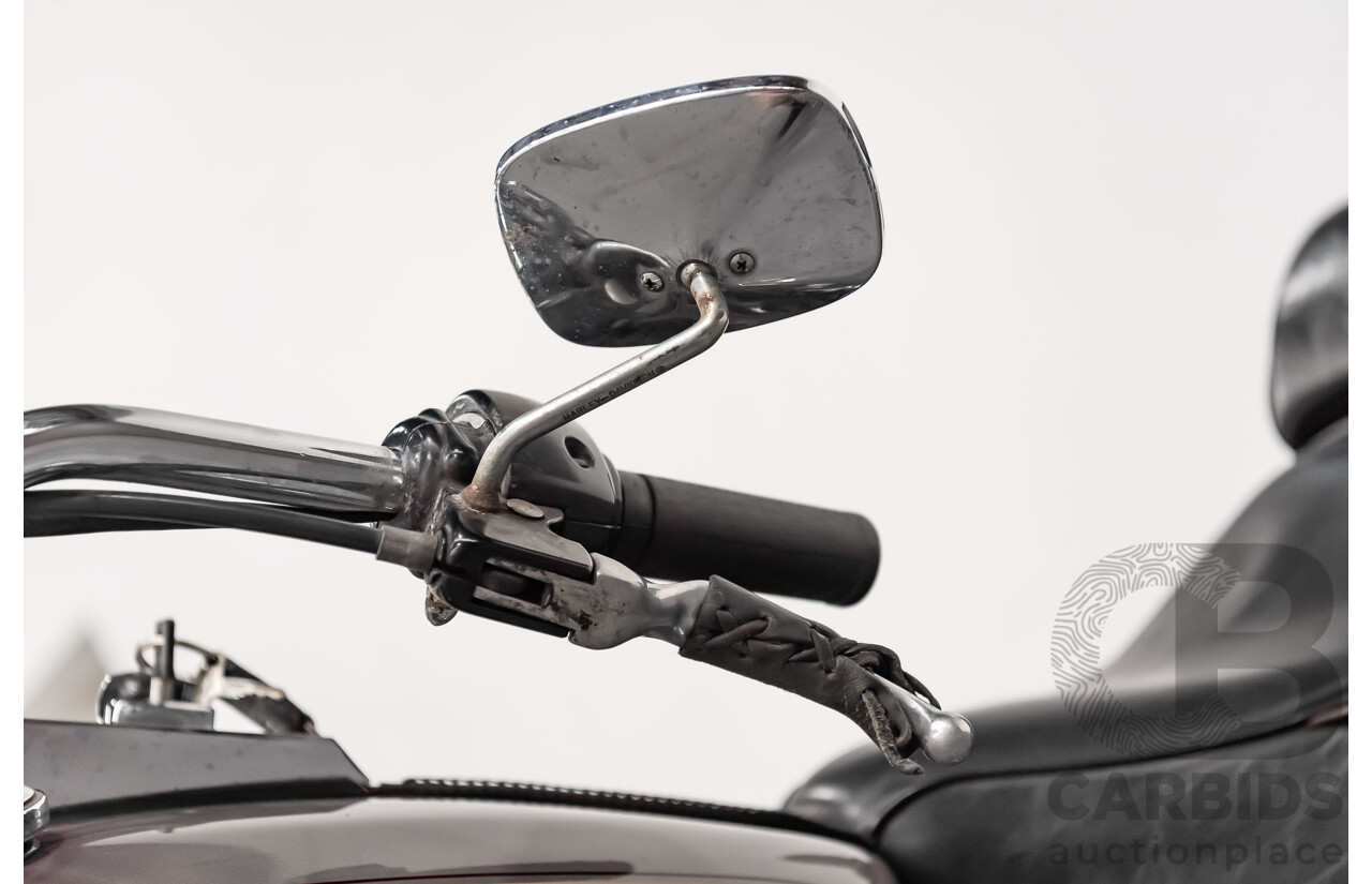 12/1995 Harley Davidson Heritage Softail Classic 1340cc (FLSTC) Vivid Black & Silver/Grey