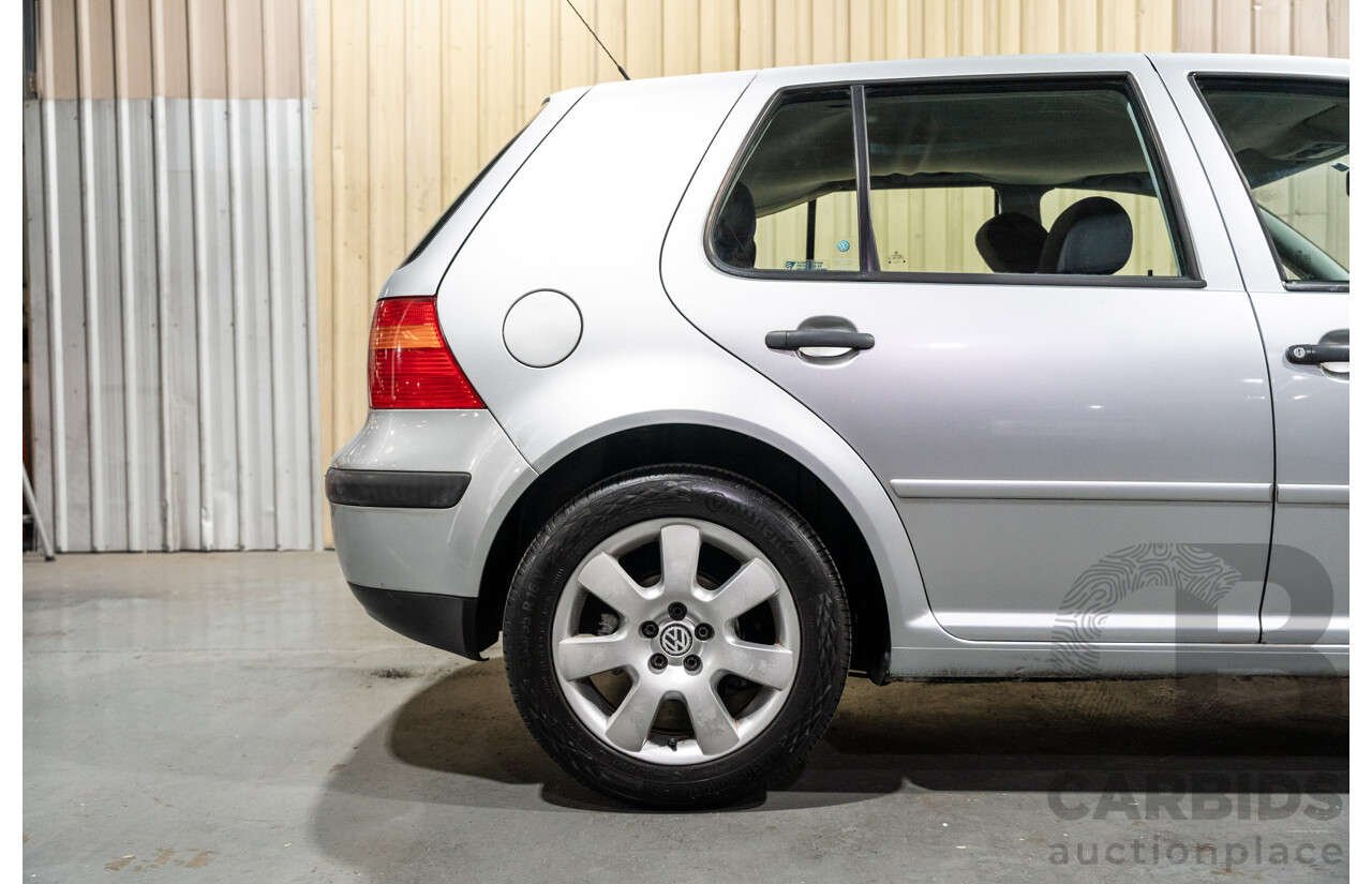 11/2000 Volkswagen Golf GL 5d Hatchback Silver 1.6L