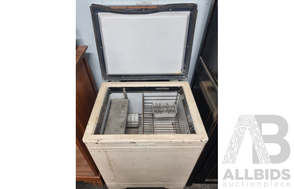 Vintage Frigidaire Chest Freezer