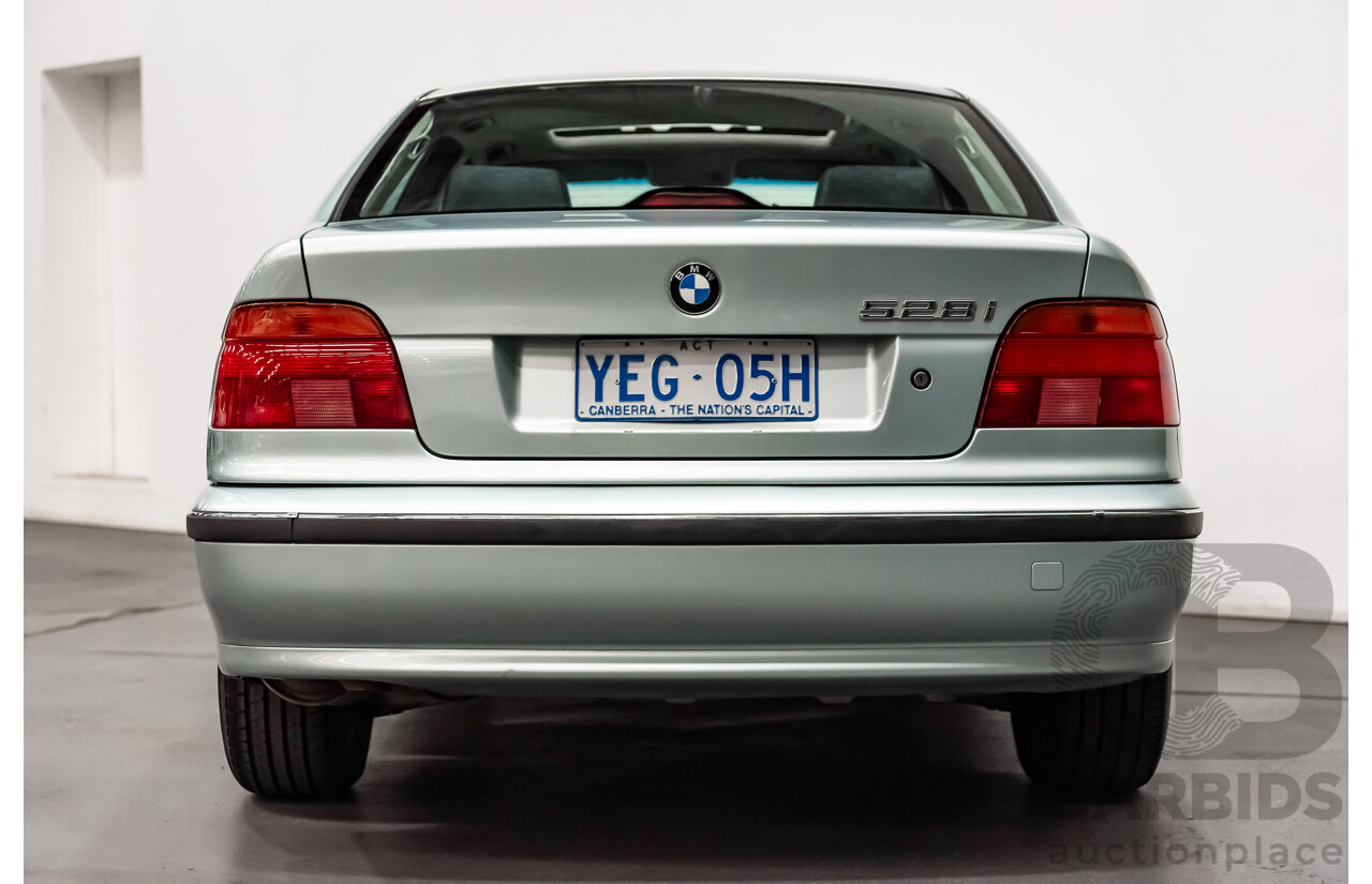 7/1999 BMW 528i E39 4d Sedan Glacier Green 2.8L