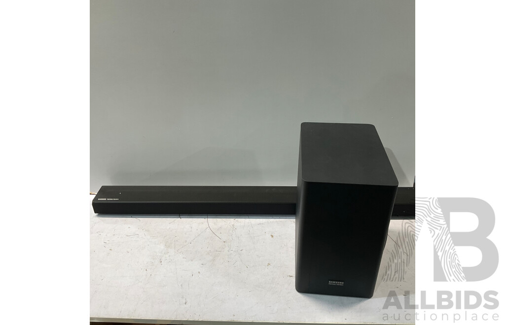 HW-Q60R Samsung Harman Kardon Soundbar with Samsung Acoustic Beam - ORP $599.00