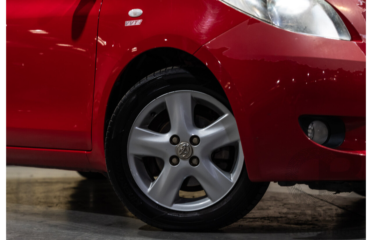 4/2008 Toyota Yaris Rush NCP90R 5d Hatchback Red 1.3L