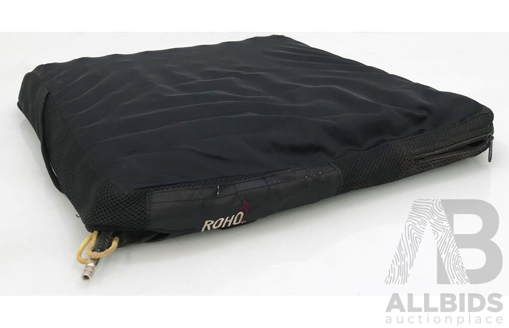 ROHO Single Valve Air Cushion with Cushion Pump