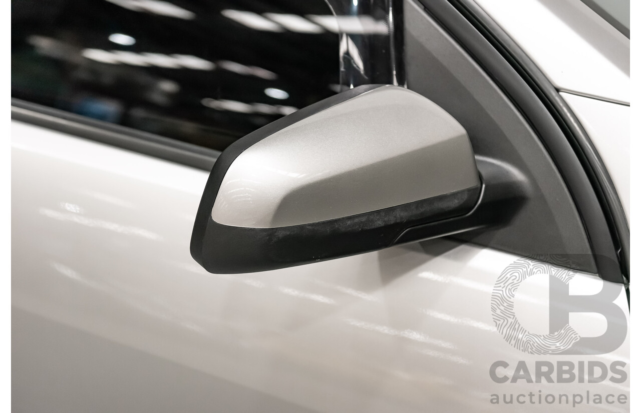 10/2006 Holden HSV Clubsport R8 E SERIES 4d Sedan Silver V8 6.0L