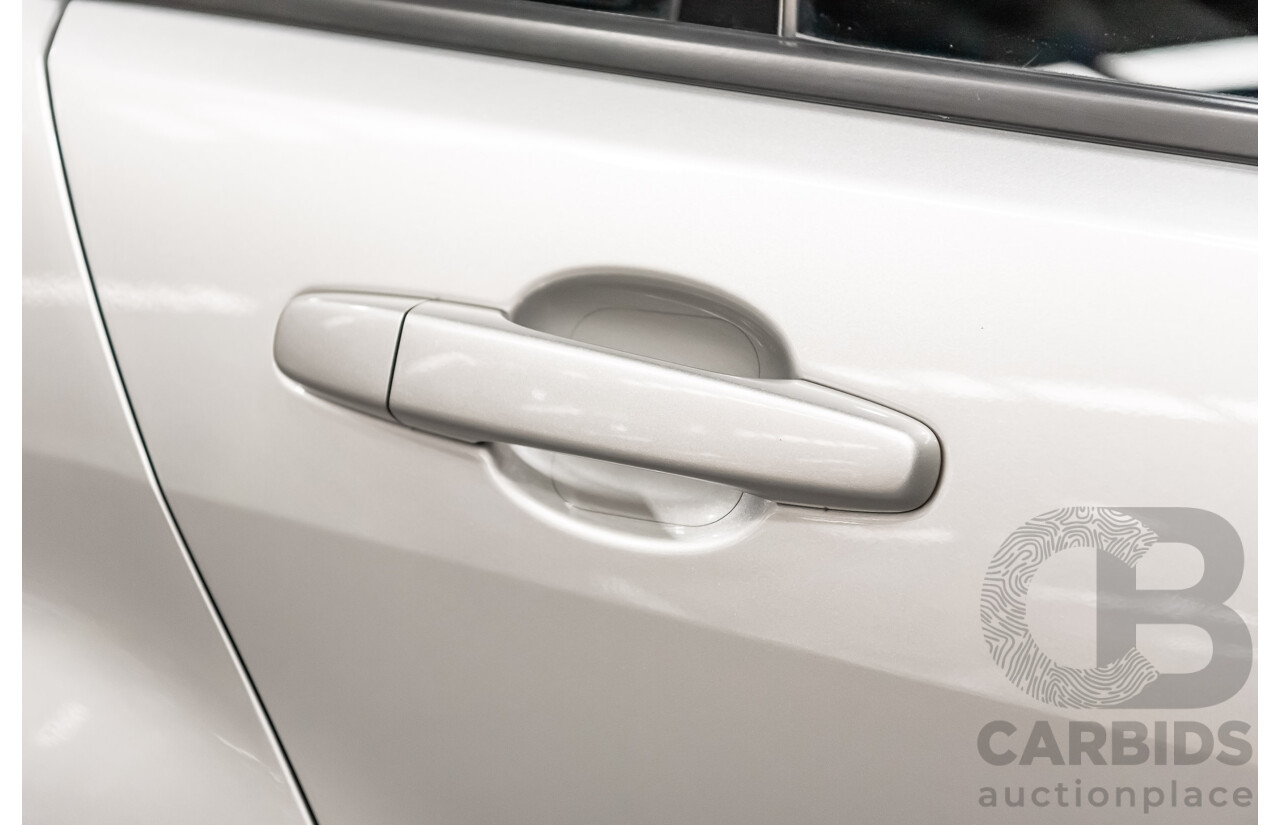 10/2006 Holden HSV Clubsport R8 E SERIES 4d Sedan Silver V8 6.0L