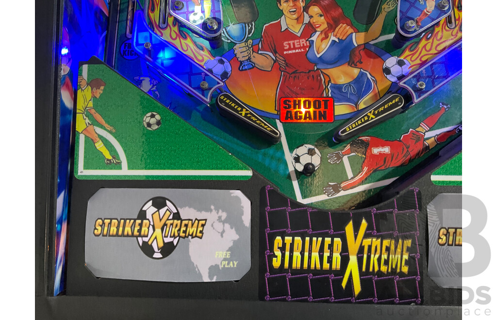 STRIKER XTREME (Stern Pinball Inc.) Pinball Machine