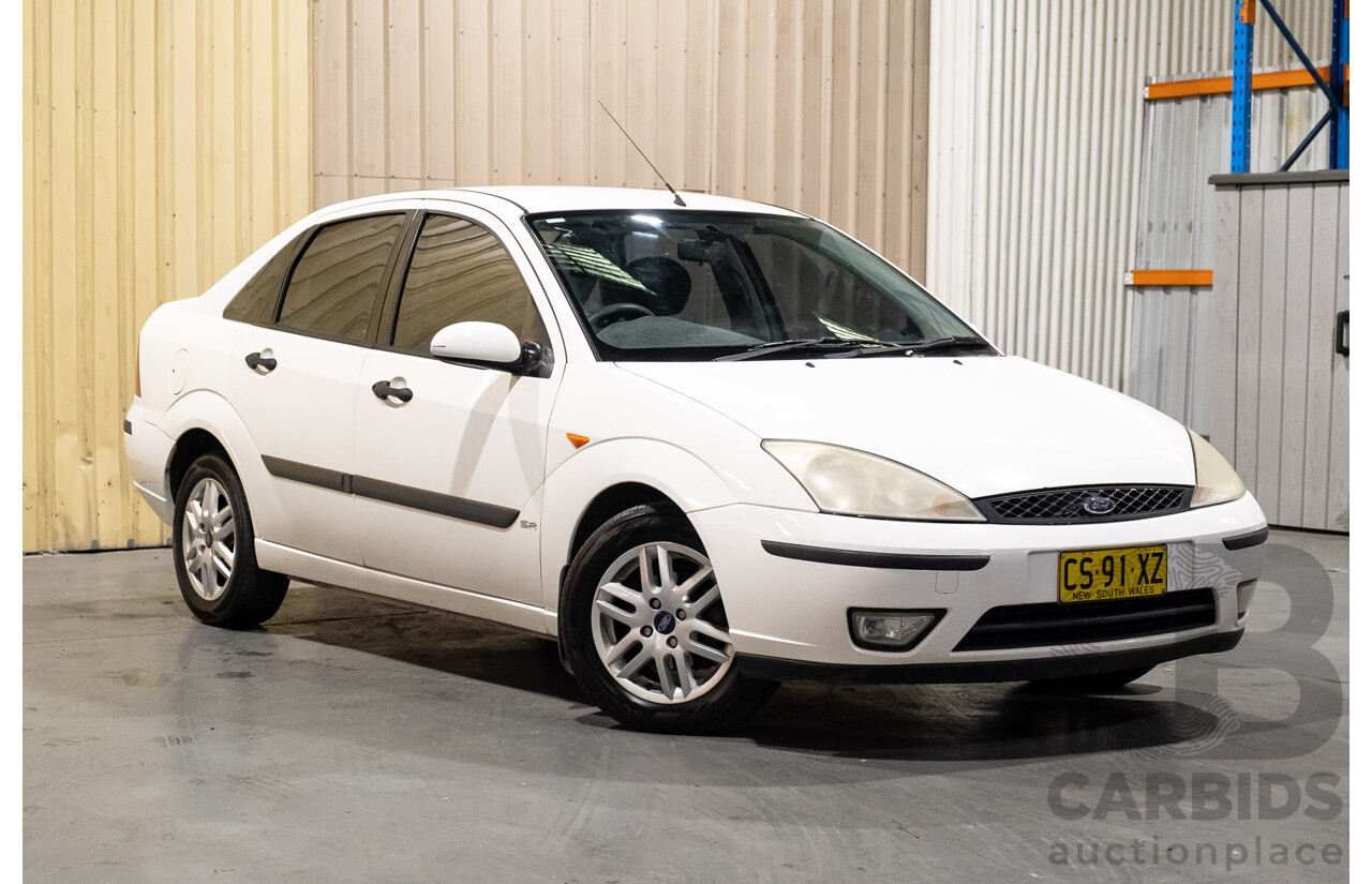 1/2004 Ford Focus SR LR 4d Sedan White 1.8L