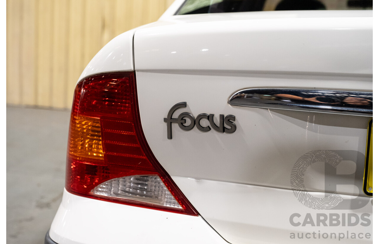 1/2004 Ford Focus SR LR 4d Sedan White 1.8L