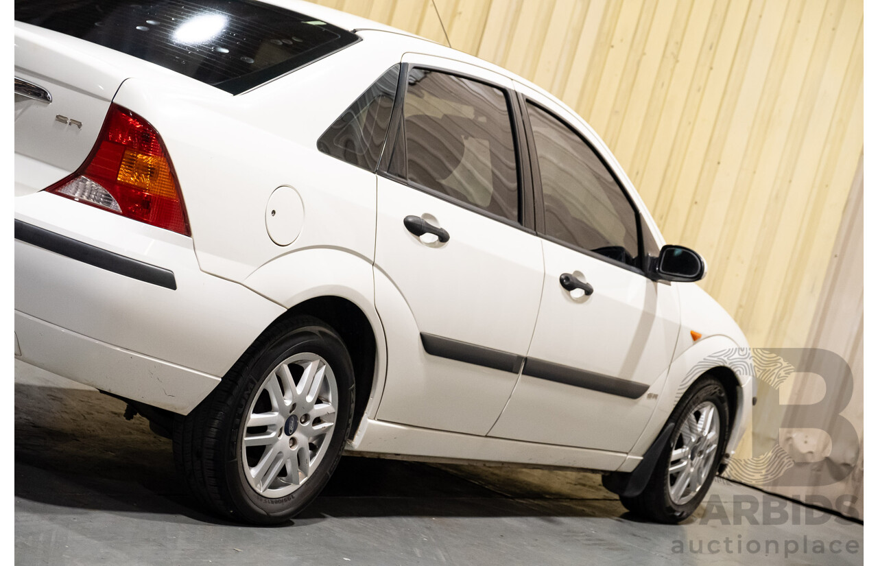 1/2004 Ford Focus SR LR 4d Sedan White 1.8L