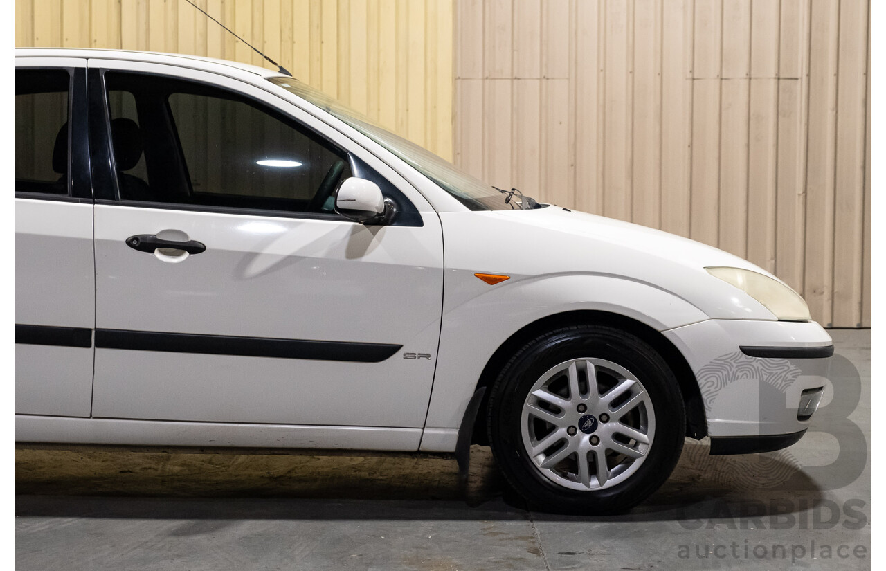 1/2004 Ford Focus SR LR 4d Sedan White 1.8L
