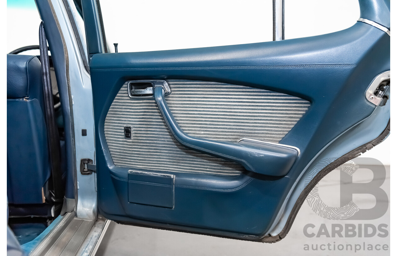 1/1973 Mercedes Benz 450SE 4d Sedan Metallic Blue V8 4.5L