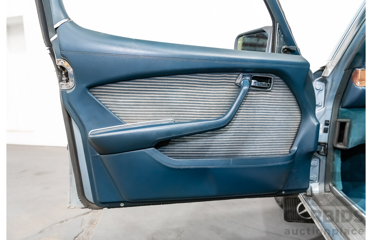 1/1973 Mercedes Benz 450SE 4d Sedan Metallic Blue V8 4.5L