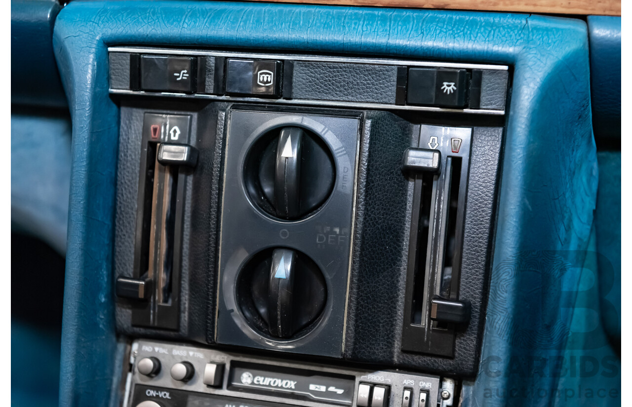 1/1973 Mercedes Benz 450SE 4d Sedan Metallic Blue V8 4.5L