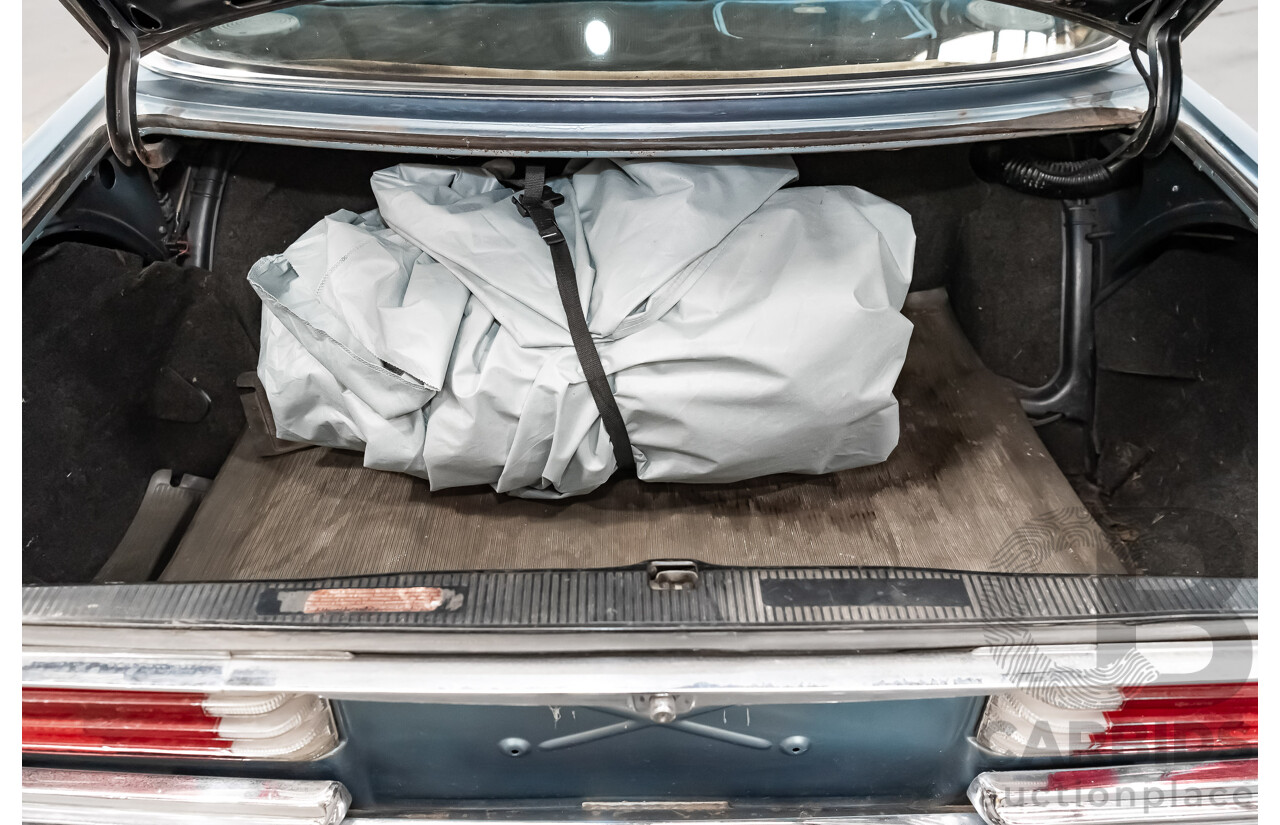 1/1973 Mercedes Benz 450SE 4d Sedan Metallic Blue V8 4.5L