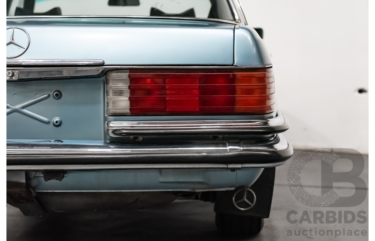 1/1973 Mercedes Benz 450SE 4d Sedan Metallic Blue V8 4.5L