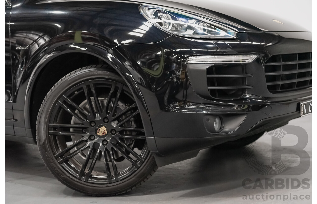 8/2016 Porsche Cayenne Diesel Platinum Edition Series 2 (AWD) 4d Wagon Metallic Black Turbo Diesel V6 3.0L