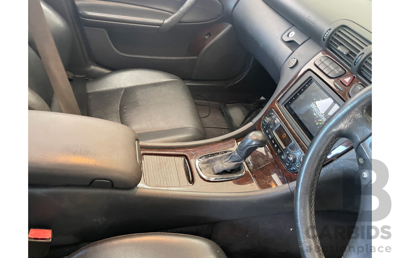 4/2004 Mercedes-Benz C200 Kompressor Elegance W203 4d Sedan Beige 1.8L