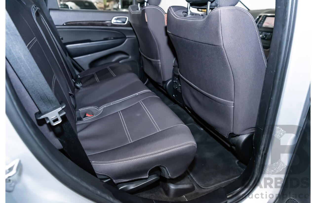 10/2012 Jeep Grand Cherokee Laredo (4x4) WK MY12 4d Wagon Silver V6 3.6L