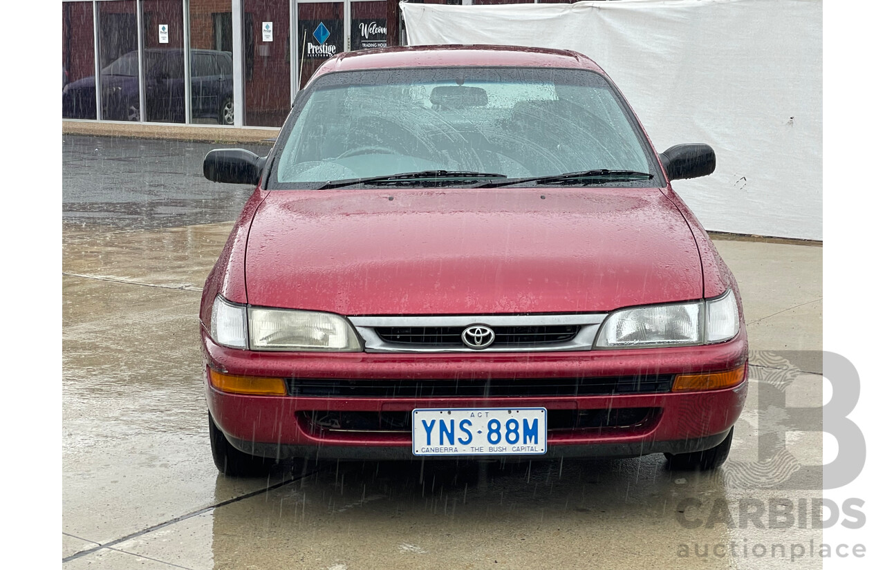 10/1996 Toyota Corolla CSi SECA AE101R 5d Liftback Maroon 1.6L