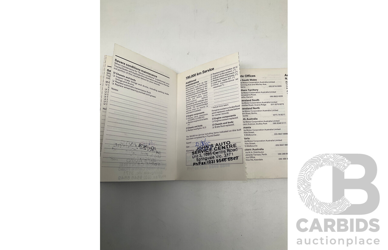 10/1997 Toyota Hiace Commuter RZH125 Bus White 2.4L - 11 Seater Bus