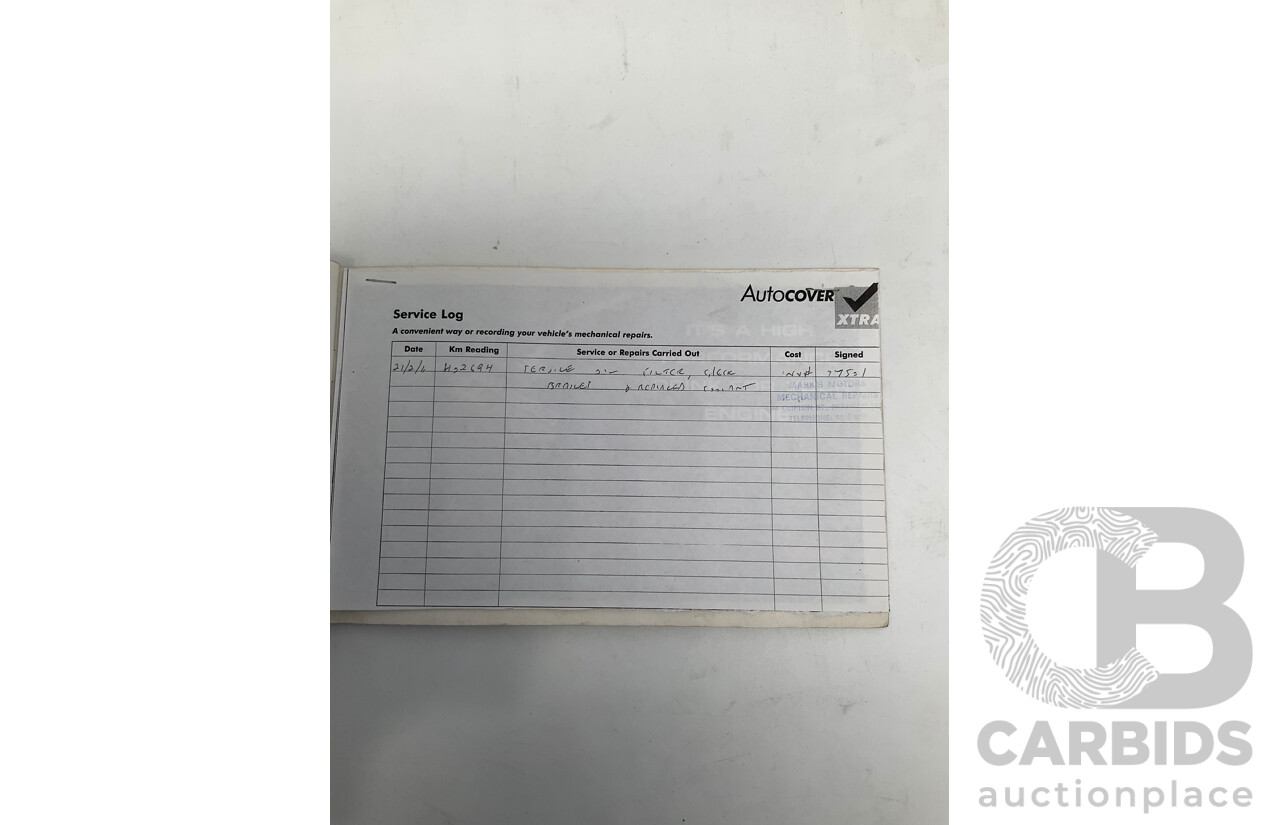 10/1997 Toyota Hiace Commuter RZH125 Bus White 2.4L - 11 Seater Bus