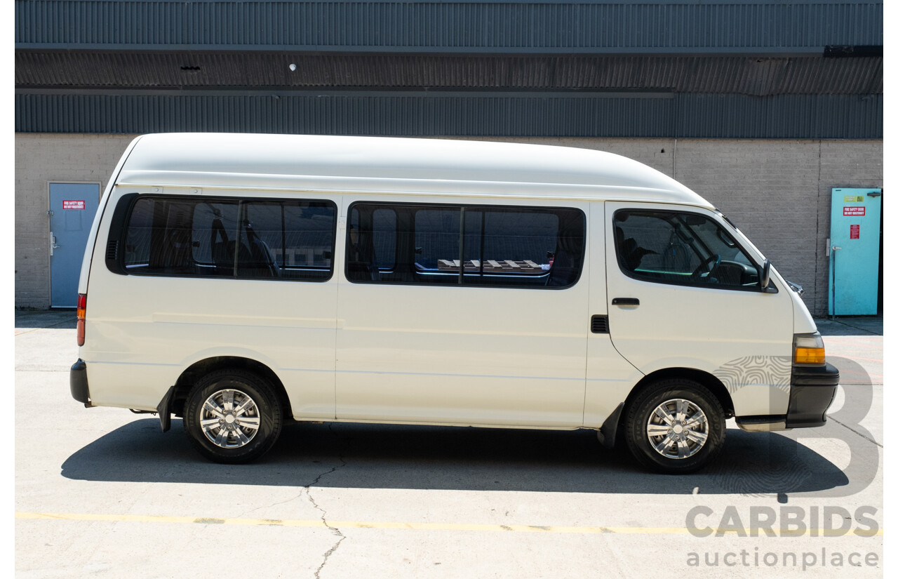 10/1997 Toyota Hiace Commuter RZH125 Bus White 2.4L - 11 Seater Bus