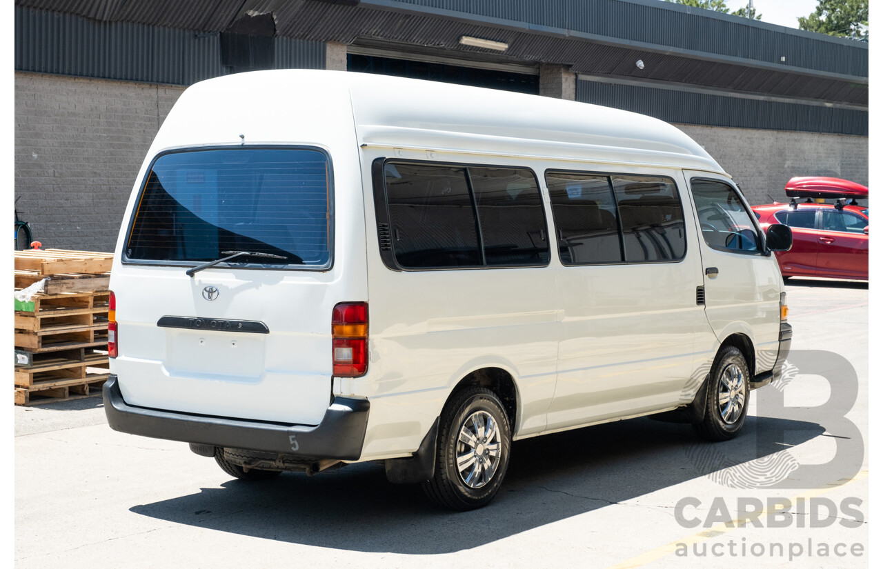 10/1997 Toyota Hiace Commuter RZH125 Bus White 2.4L - 11 Seater Bus