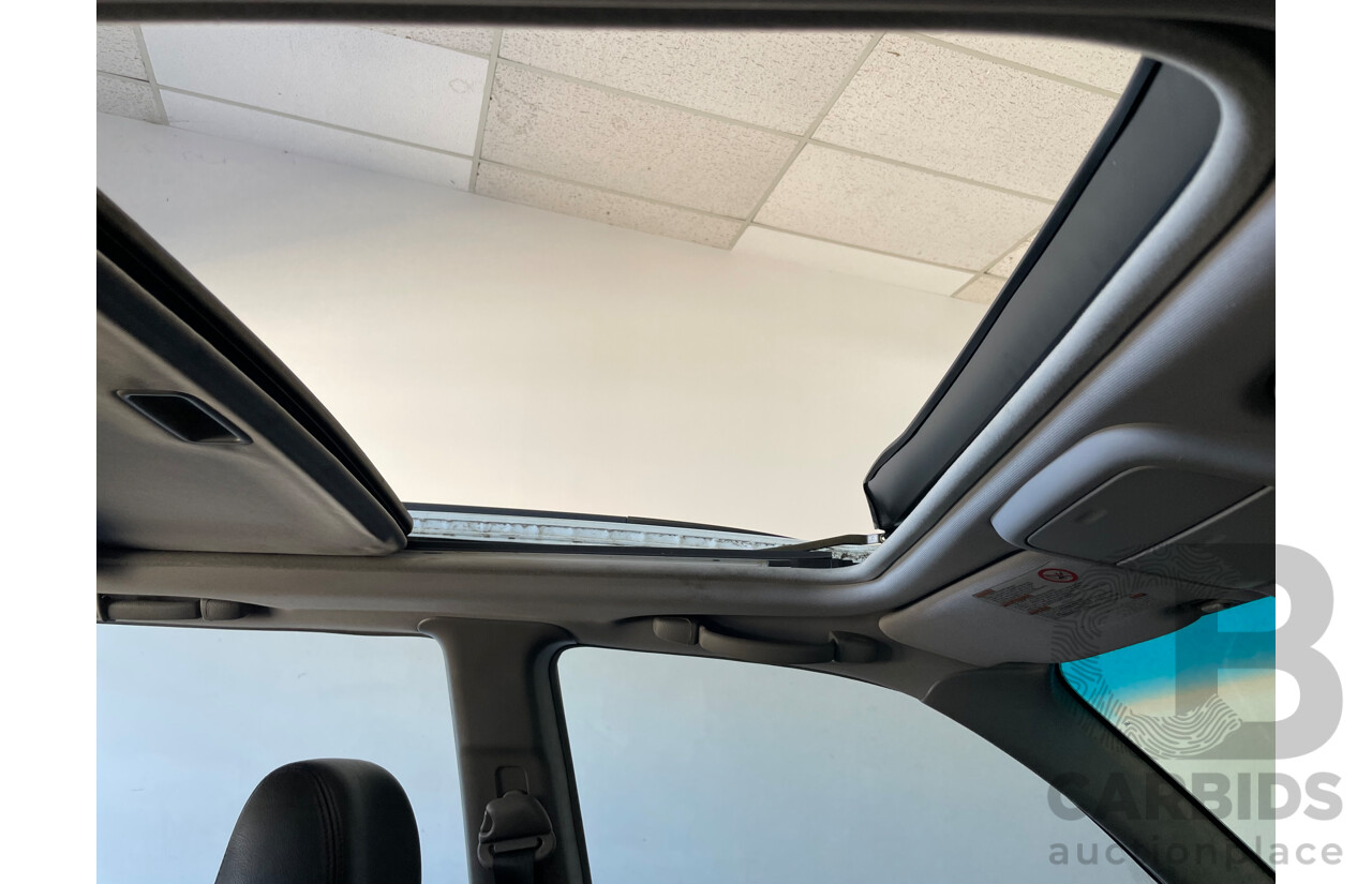 1/2005 Subaru Forester XT Luxury MY05 4d Wagon White 2.5L